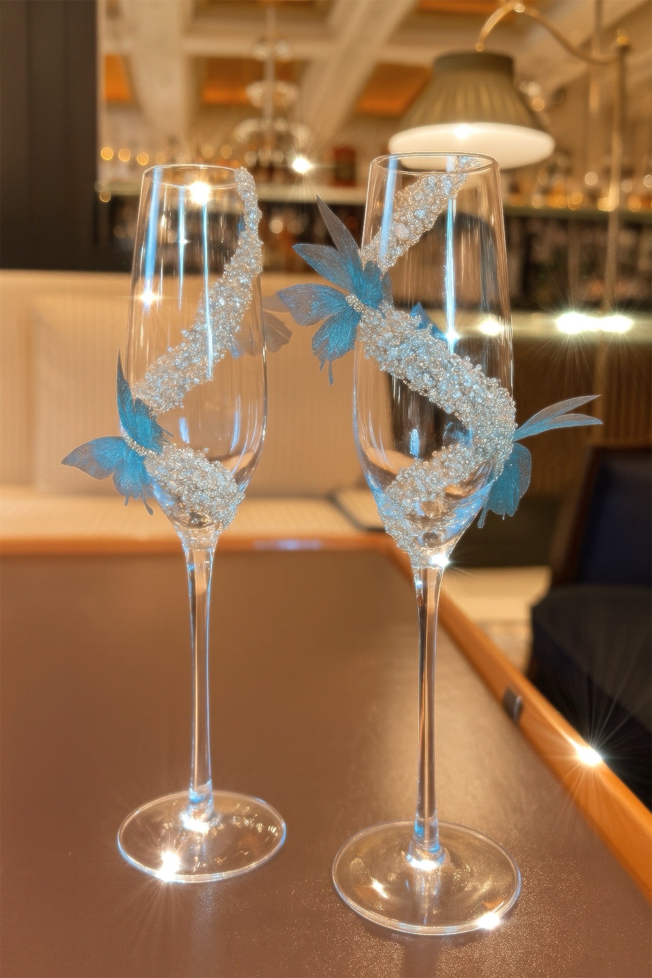 Butterfly Kisses Crystals Champagne Flute Set