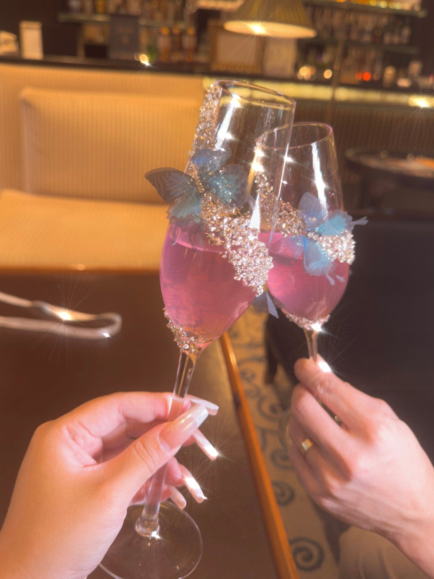 Butterfly Kisses Crystals Champagne Flute Set