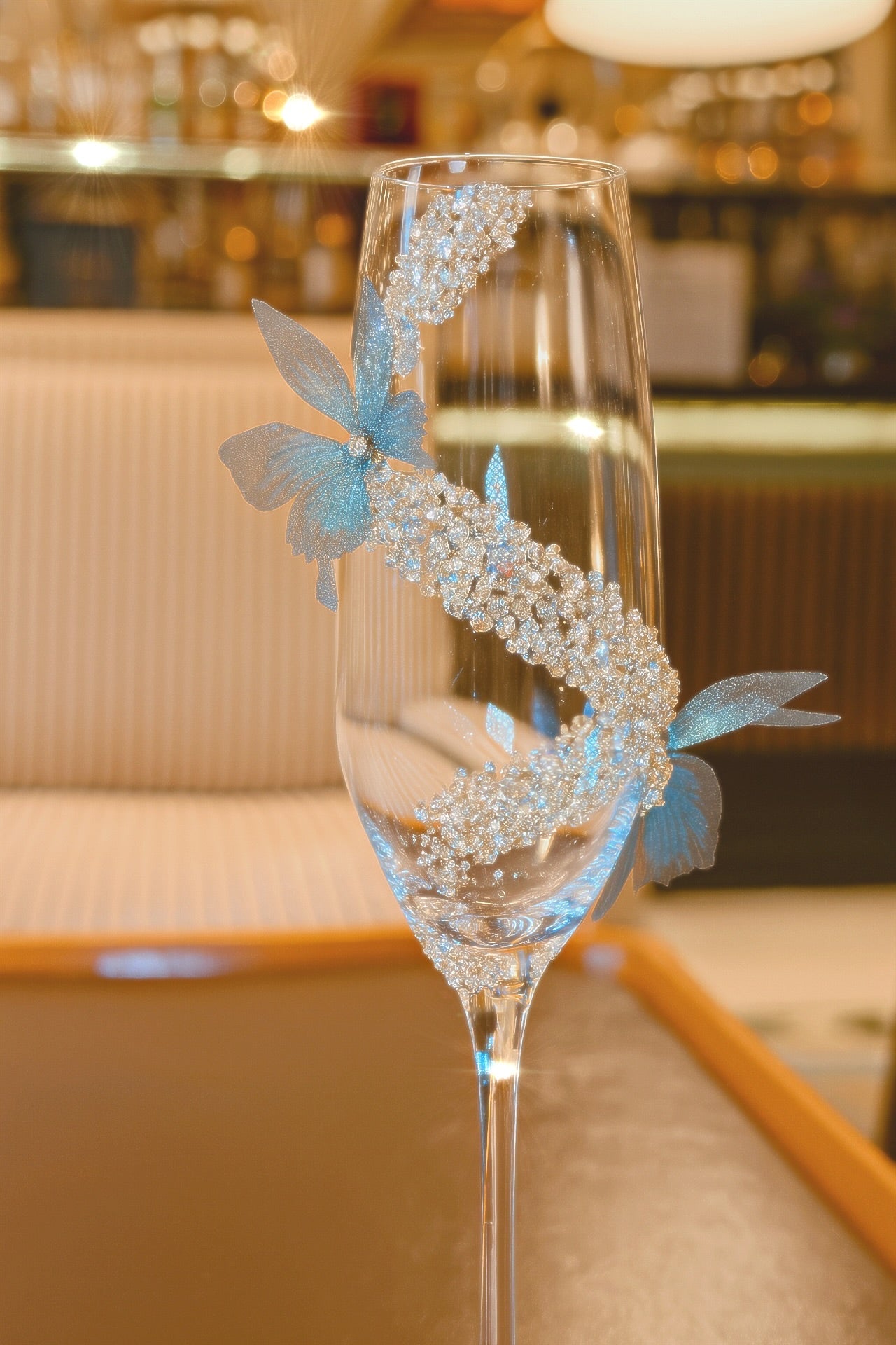 Butterfly Kisses Crystals Champagne Flute Set