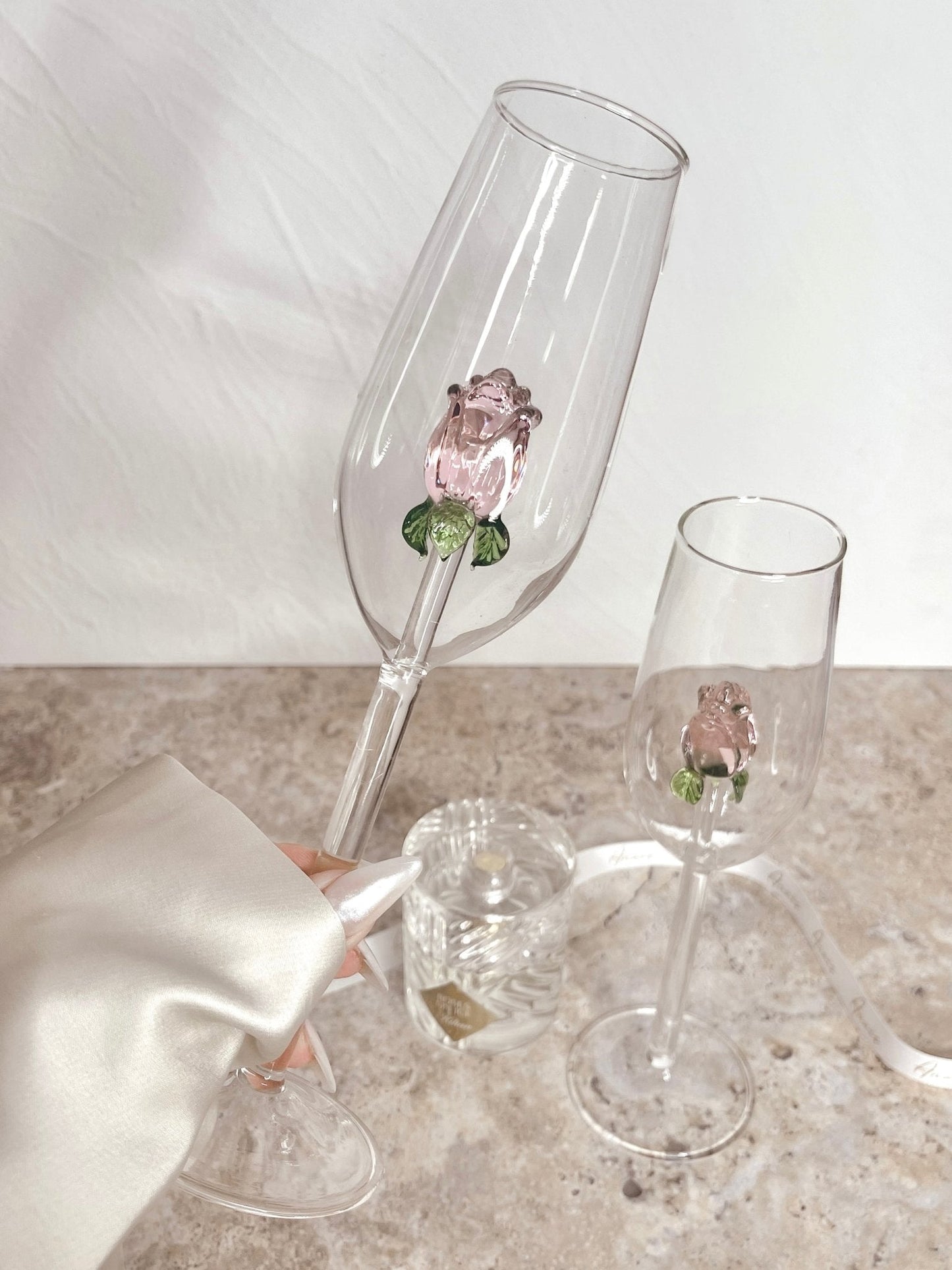 La Vie En Rose Champagne Glass Set of 2™️